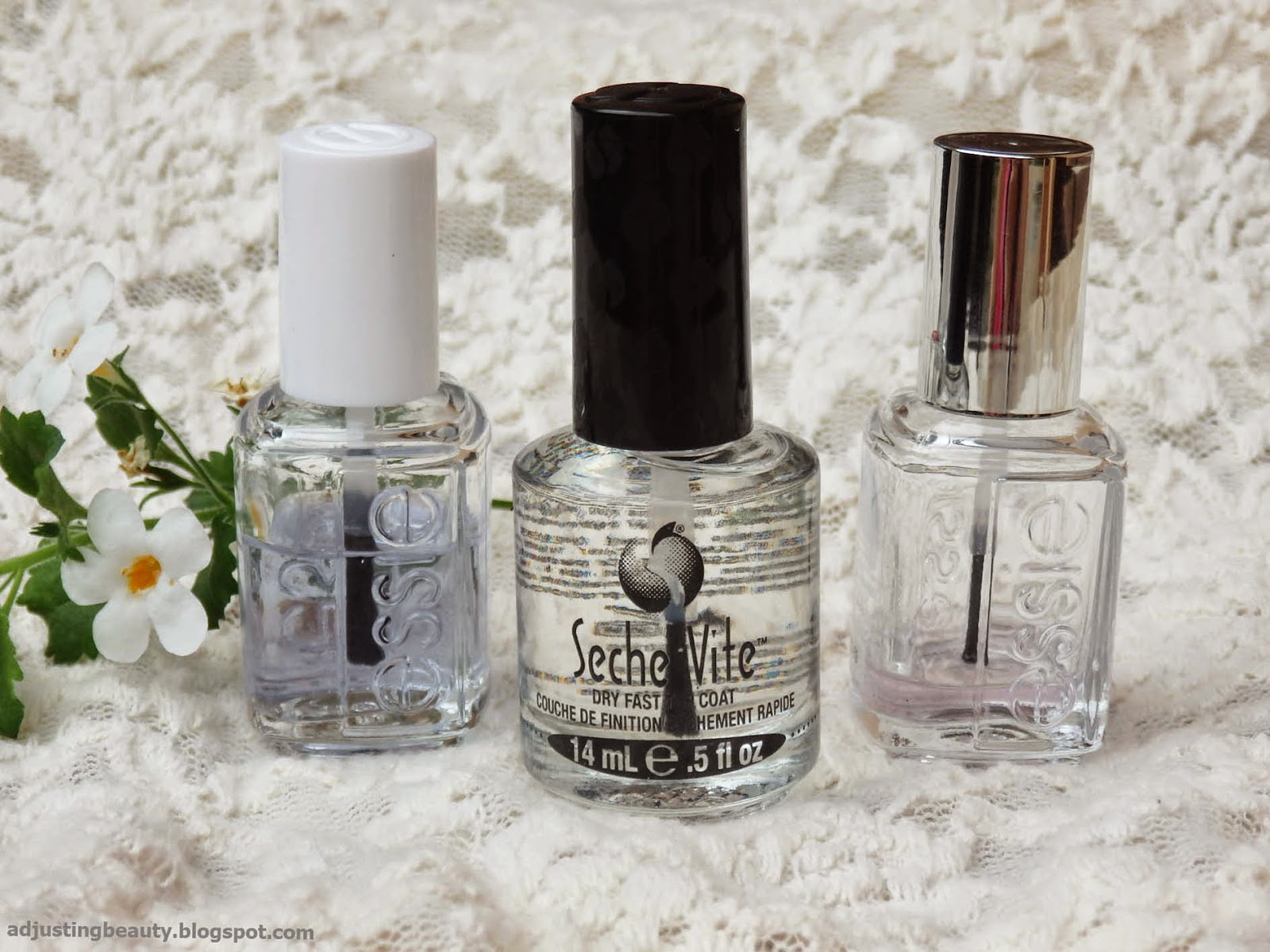 Battle Of The Top Coats Seche Vite Essie Good To Go Essie All In One Adjusting Beauty