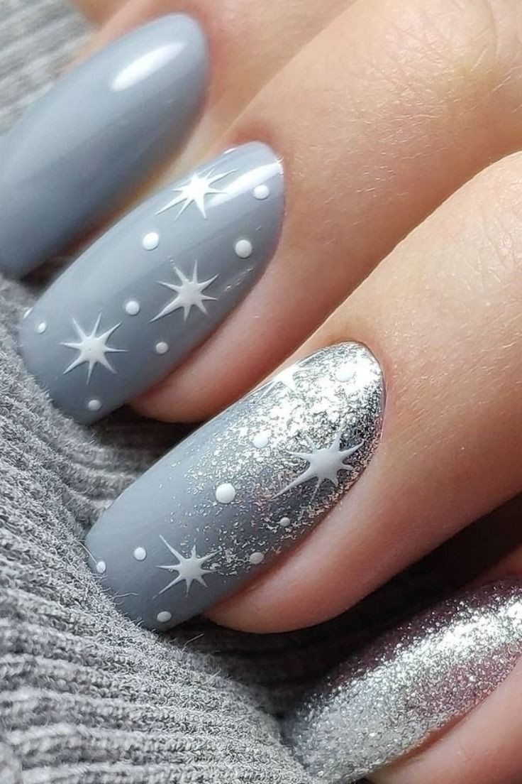 30 Trendy Snowflake Nails Of 2019 Christmas Gelove Nehty Barevne Nehty A Design Nehtu