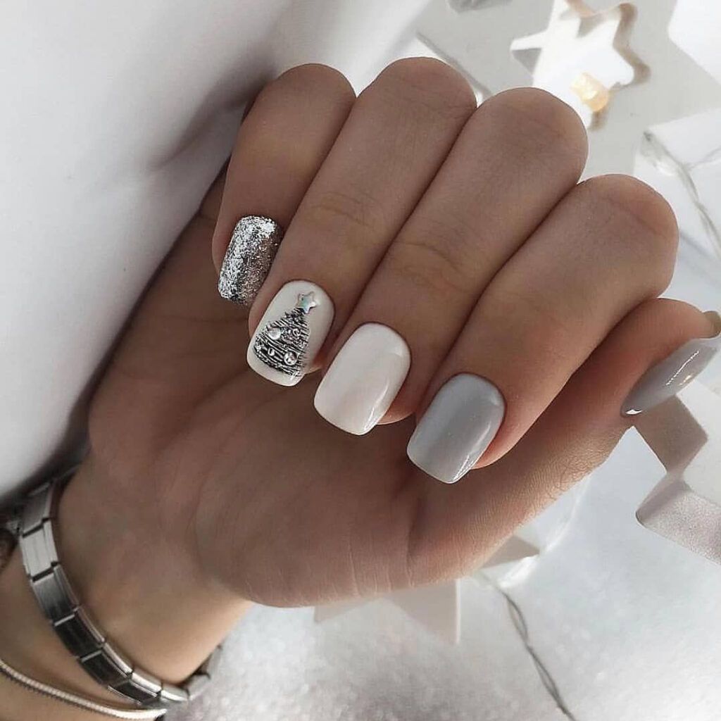 55 Stylish Nail Designs For New Year 2020 Page 122 Of 220 With Images Stylish Nails Designs Stylish Nails Xmas Nails