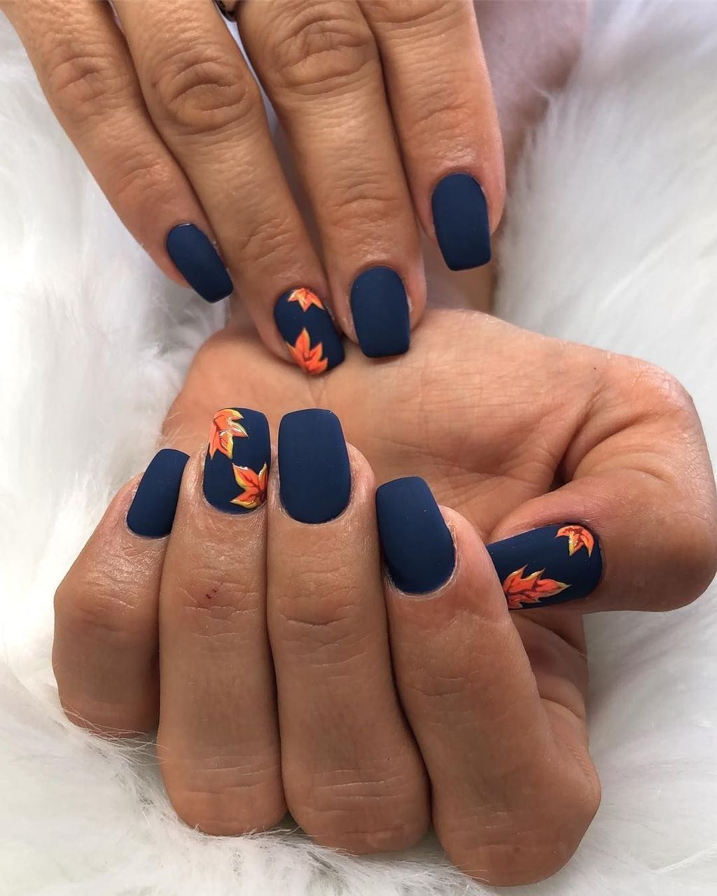 42 Outstanding Fall Nails Designs Ideas That Make You Want To Copy Gelove Nehty Design Nehtu Nehet