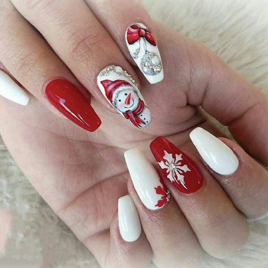 20 Unusual Christmas Nails Design Idea For Pretty Women Gelove Nehty Design Nehtu Nehty