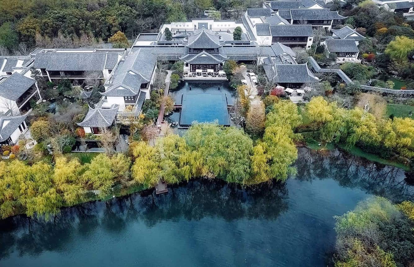The Four Seasons Hangzhou At West Lake Book At The Luxe Voyager