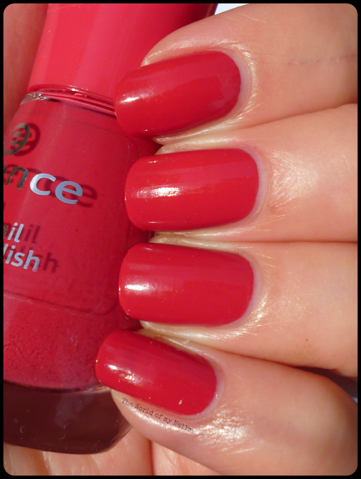 The World Of My Nails Essence The Gel 92 Red Carpet